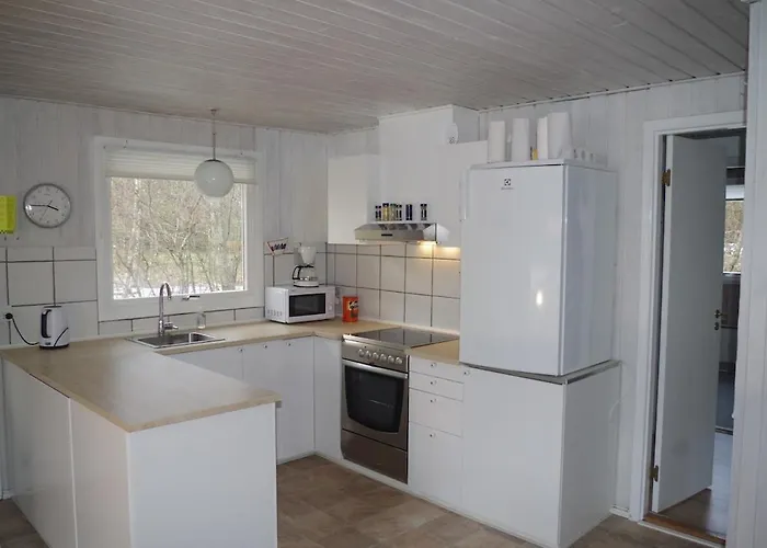 Holiday Home *